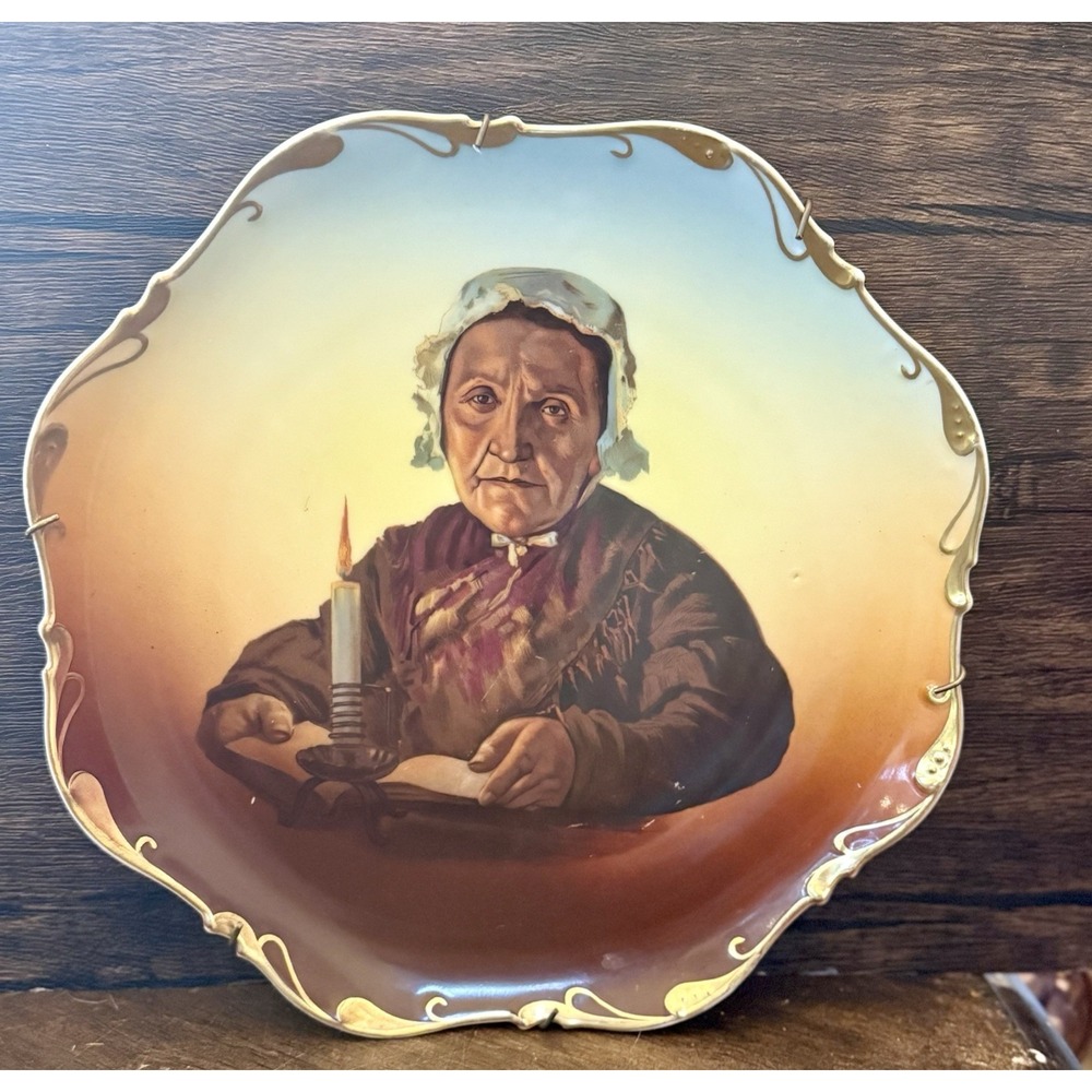 Vintage Turin Bavaria Porcelain Portrait Plate –‎ Woman with Candle